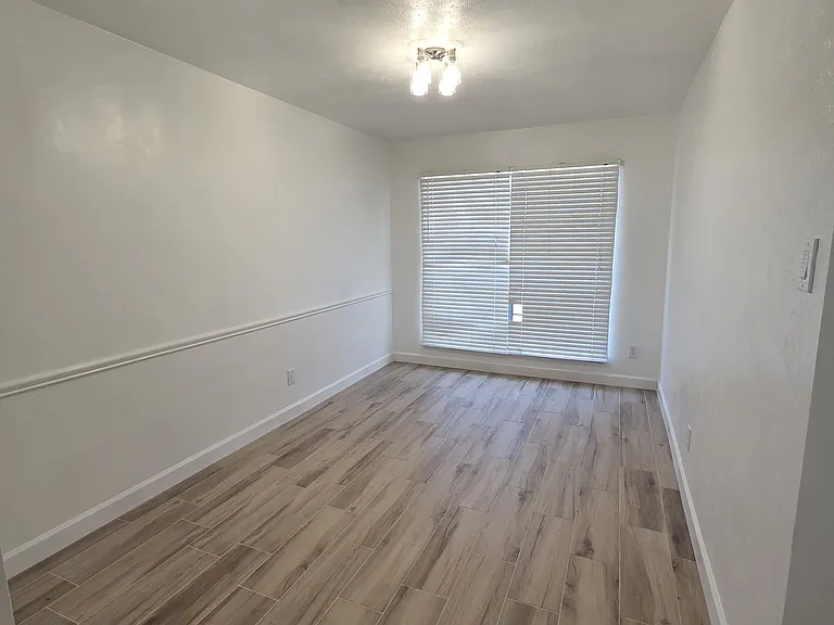 10218 White Elm Rd — Photo 5