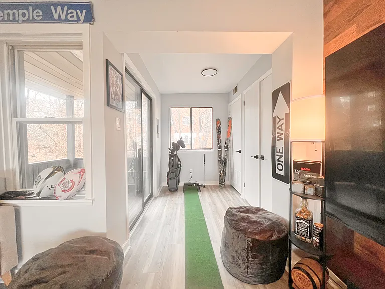 5737 Hobart St #5 — Photo 18