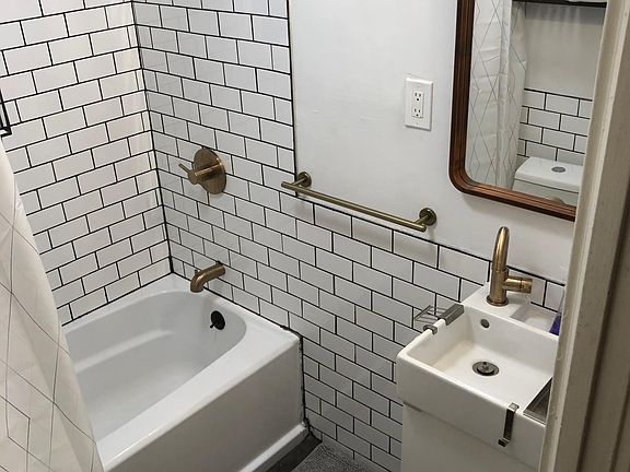 5th image of 3604 Baltimore Ave APT 2S