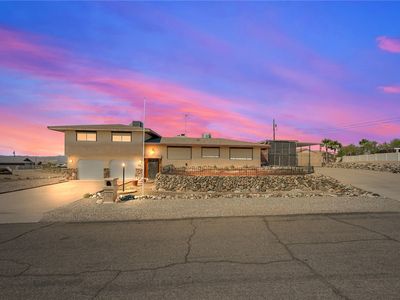 301 Farallon Dr, Lake Havasu City, AZ, 86403