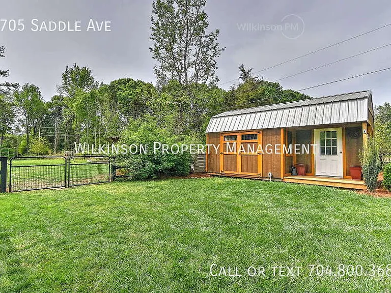 9705 Saddle Ave — Photo 97