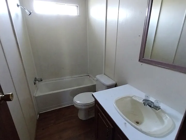 Sunset Ridge MHC — Photo 104