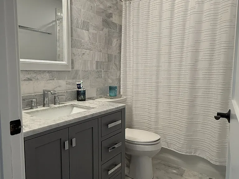 38 Foster Ave — Photo 13