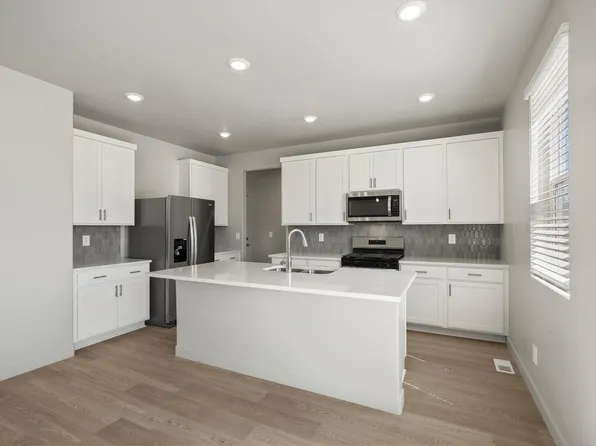 3378 W 3525 S, West Haven, UT 84401