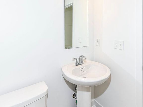4th image of 5134 Golden Grove Dr