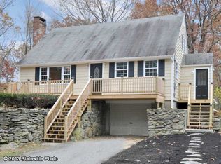 32 Evans Rd, Glocester, RI 02814