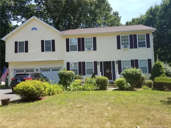 120 Winterwood, Windsor, CT 06095