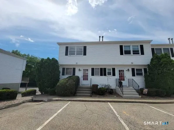 28 Commodore Commons #28, Derby, CT 06418