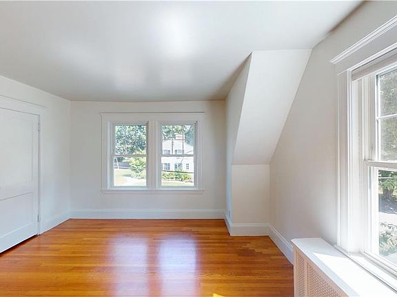 4th image of 60 Denton Rd #2