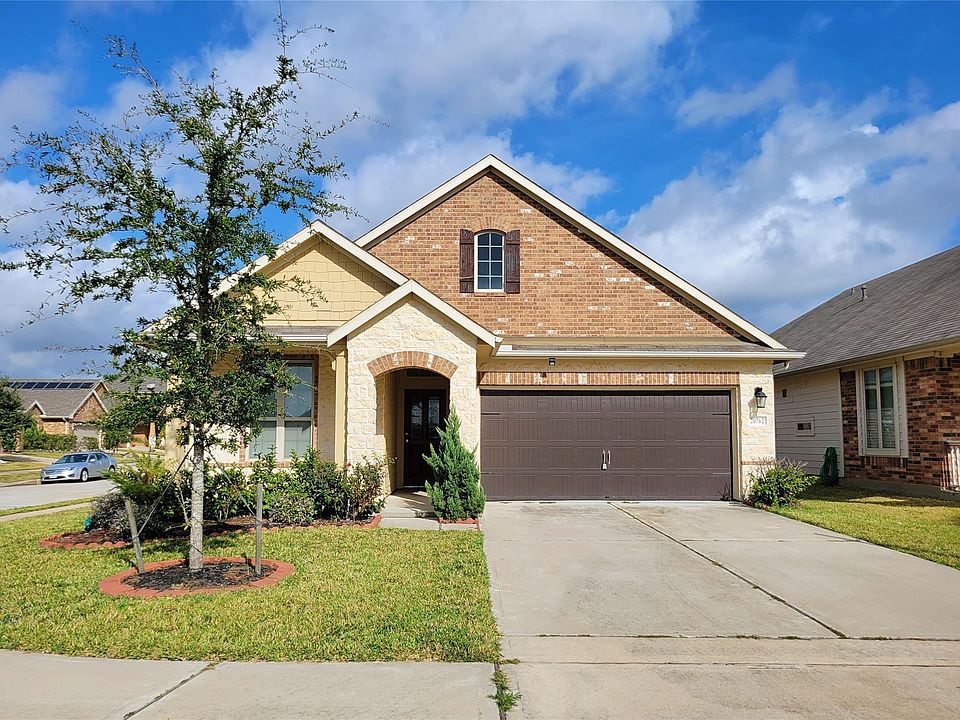 1st image of 20762 Winghaven Dr