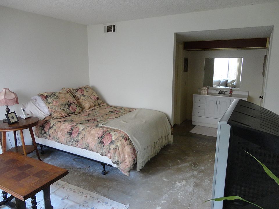 1st image of 1850 Galway Ln