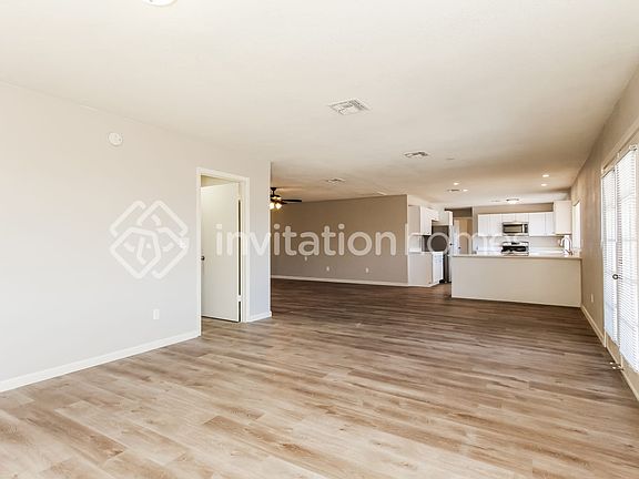 3rd image of 12237 N 46th Ln