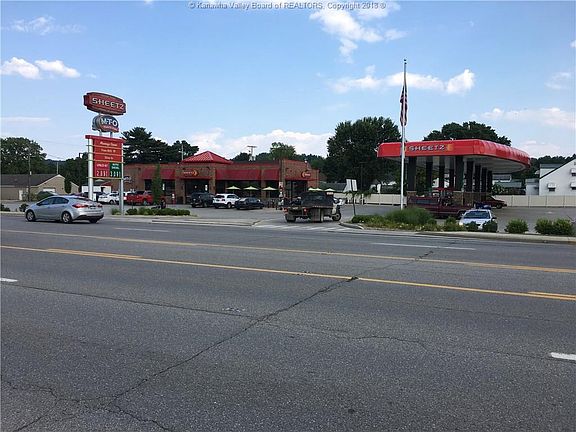 5th image of 4418 Maccorkle Ave SW