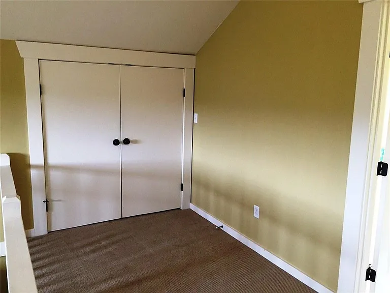 3001 E Union St — Photo 17