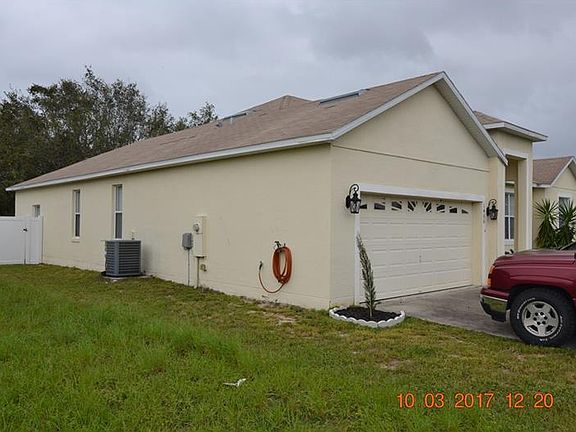 2nd image of 1406 Hillsborough Way