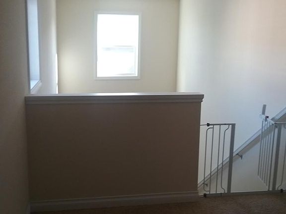2nd image of 22 Canyon Ln