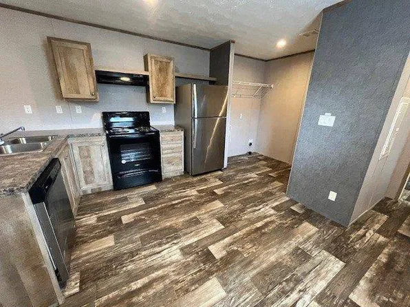 18733 Samuels Rd #155, Zachary, LA 70791