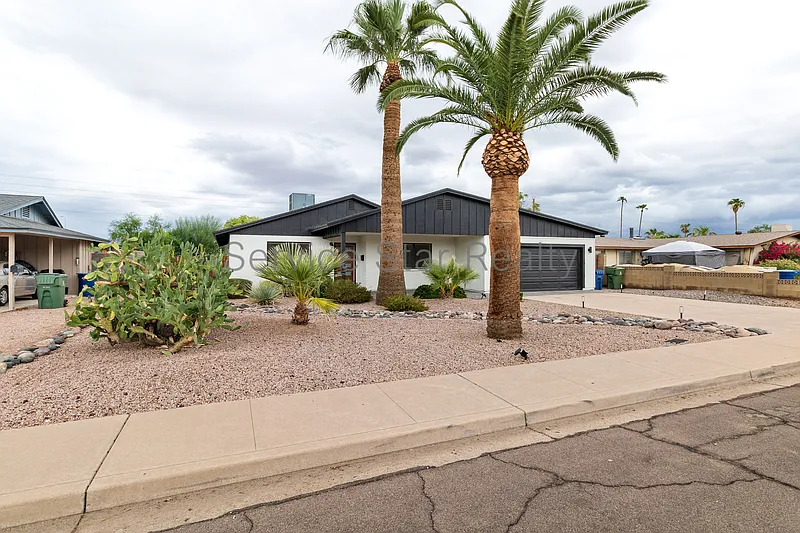 4 bed, 2.0 bath, $3,100 — Photo 2