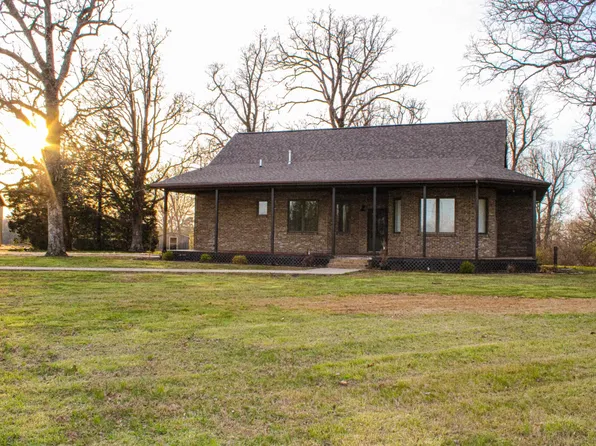 5363 Central Rd, Mayfield, KY 42066