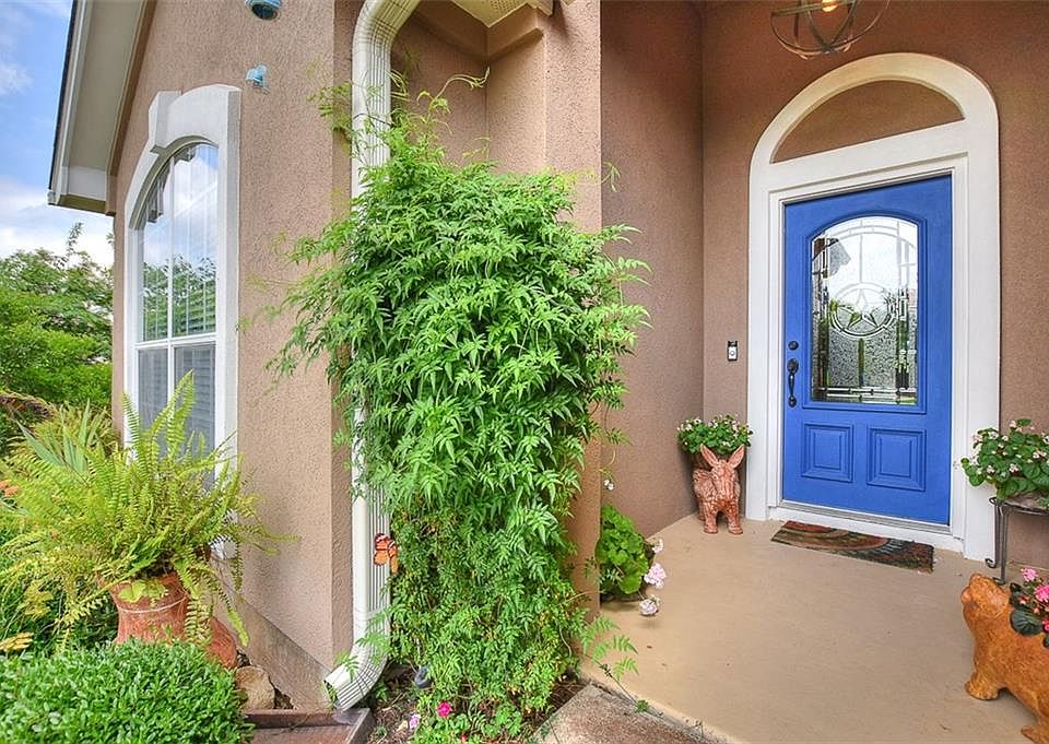 1st image of 30603 Saint Andrews Dr