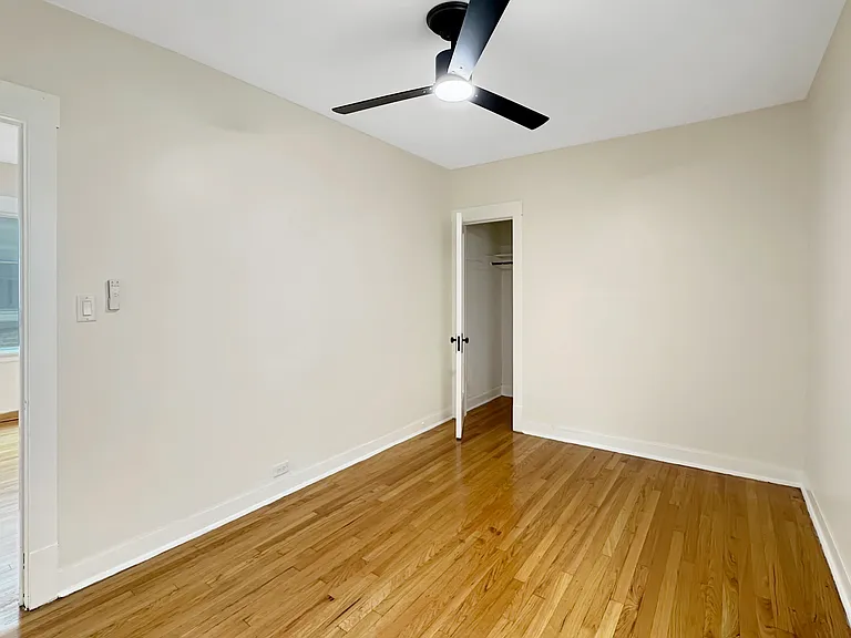5244 W Altgeld St #2 — Photo 4