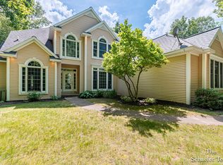 5264 Deverman Ct NE, Lowell, MI