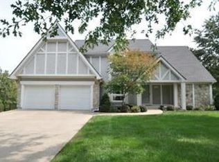 5805 N Kensington Ave, Kansas City, MO 64119