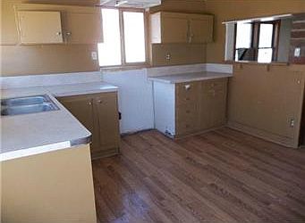 5th image of 3026 N 32nd St