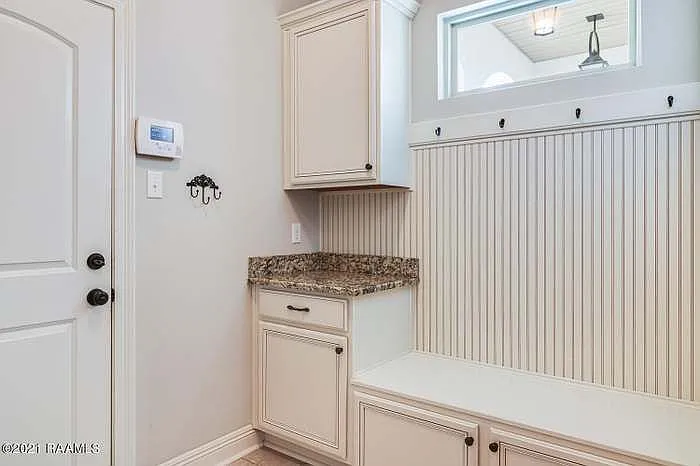 111 Chemet Rd — Photo 21