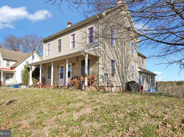 363 E Baumstown Rd, Birdsboro, PA 19508