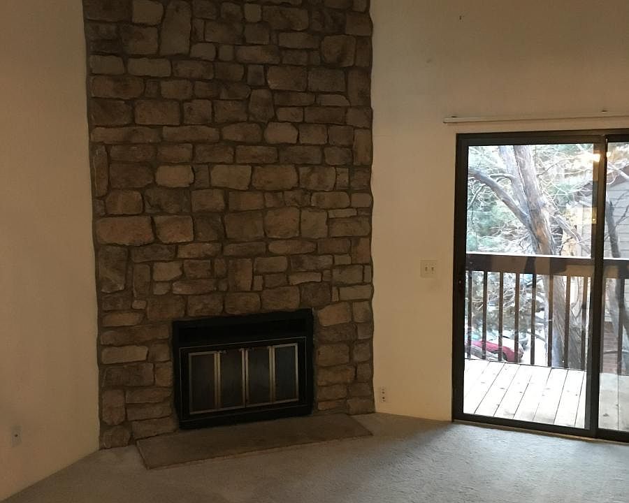Main living space/fireplace