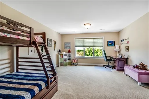 17 Ivana Dr #17 — Photo 28