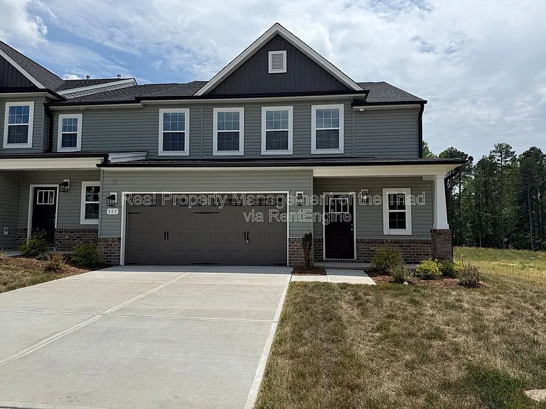 111 Oakdale Forest Ln — Photo 1