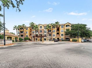 8539 GATE Parkway W #633, Jacksonville, FL 32216