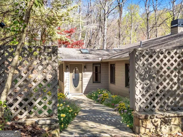 1150 Quail Cove Dr, Big Canoe, GA 30143