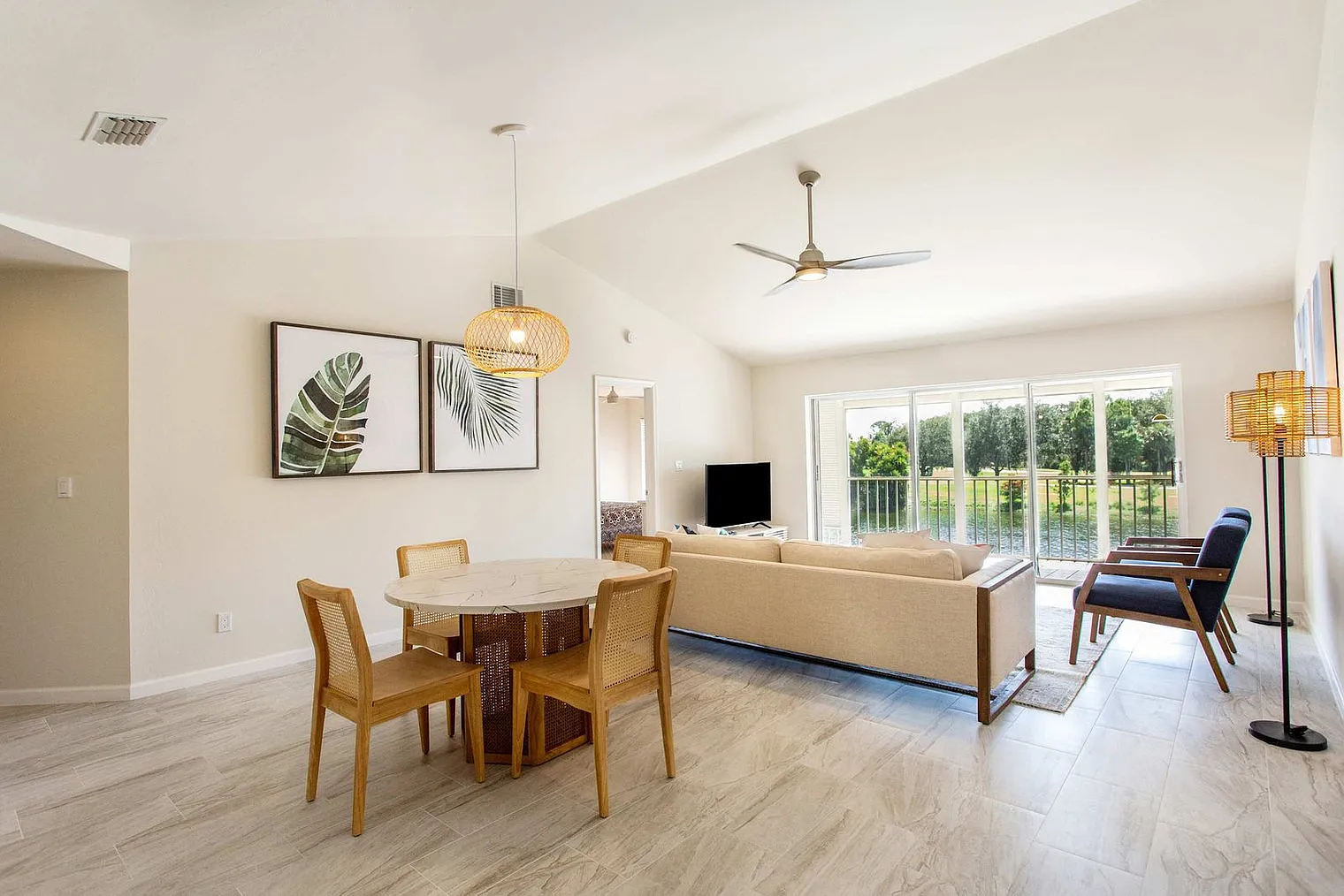 2 bed, 2.0 bath, $2,182 — Photo 2