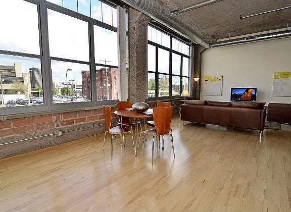 4th image of 521 S 7th St Unit 619
