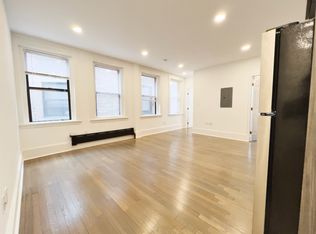 7 Myrtle St APT 8, Boston, MA 02114