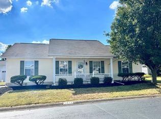 1217 Turf Way, Sevierville, TN 37876