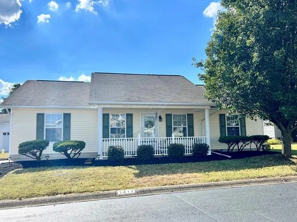1217 Turf Way, Sevierville, TN 37876