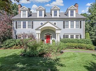 72 Stonecrest Dr, Needham, MA 02492