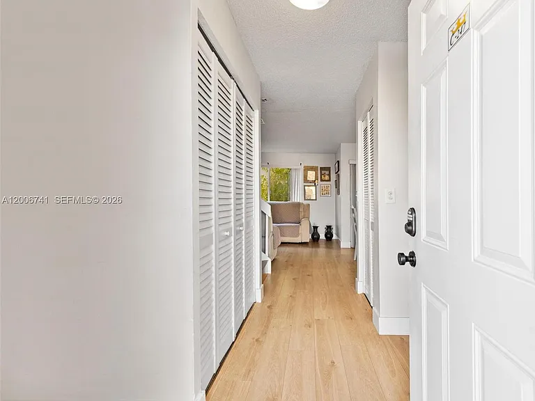 6235 Kendale Lakes Cir #247 — Photo 3