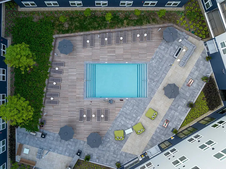 Resort-style Pool