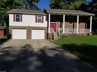 5735 Farview Dr, Clinton, OH 44216