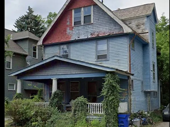 2620 E 124th St, Cleveland, OH 44120