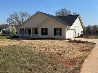 146 Gray Fox Run, Chesnee, SC 29323