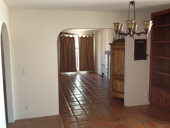 3rd image of 9385 Central Rd