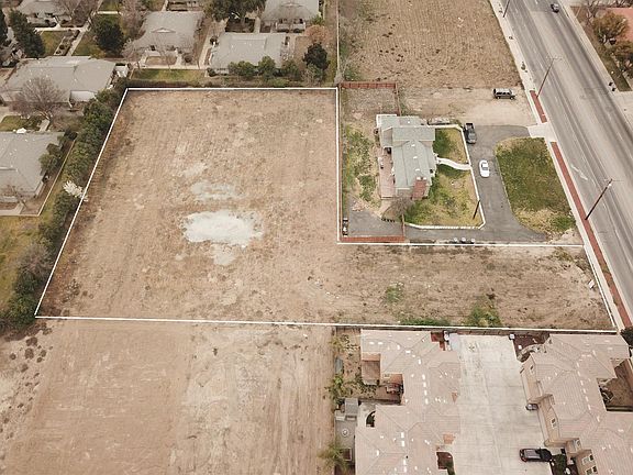 3rd image of 1727 E Bardsley Ave