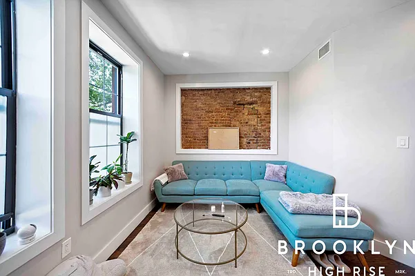 Rented by Brooklyn High Rise LLC | media 6