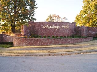 3030 Heritage Hills Dr, Springdale, AR 72762